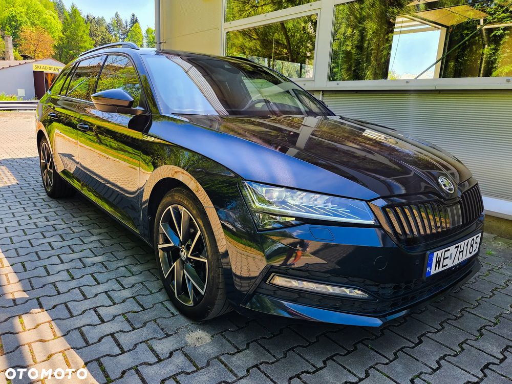 Skoda Superb 2.0 TDI SCR Sportline DSG - 23