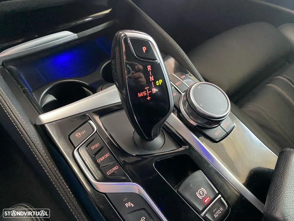 BMW M550d xDrive Touring Aut. - 25