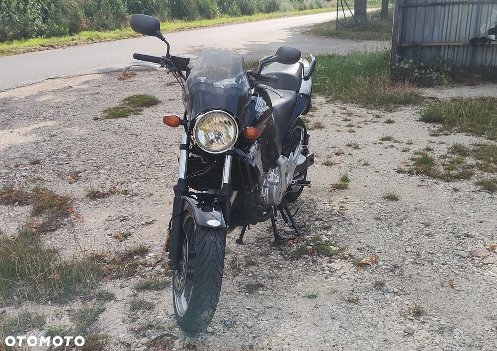 Honda CBF - 28