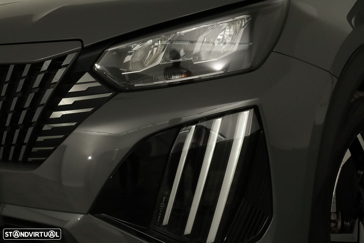 Peugeot 2008 1.2 PureTech Allure - 6