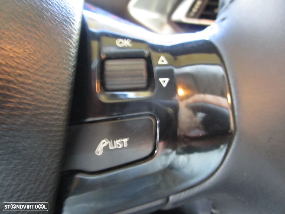 Peugeot 308 SW BlueHDi 120 EAT6 Stop & Start Allure - 28