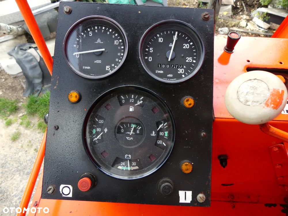 Bizon KOMBAJN ZBOŻOWY BIZON SUPER Z-056 - 8