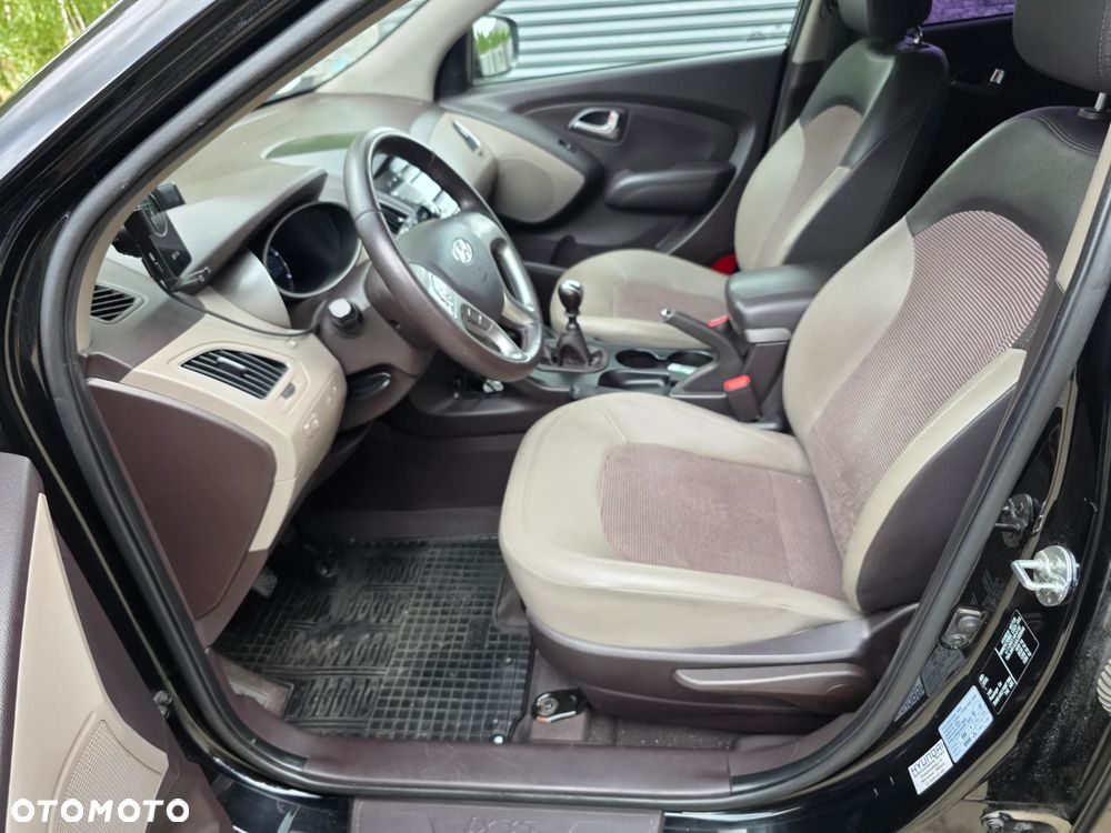 Hyundai ix35 - 27