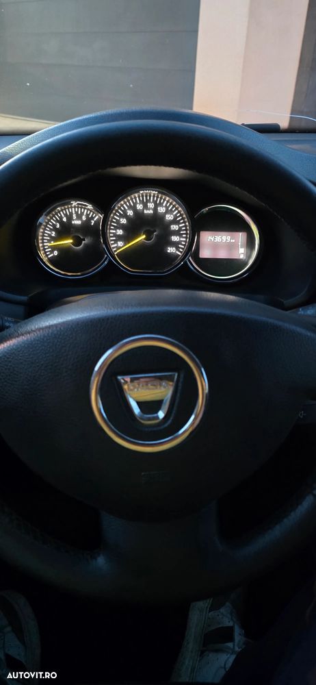 Dacia Logan 1.2 75CP Ambiance - 35