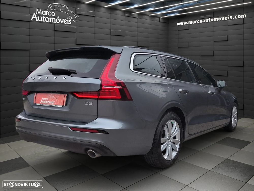Volvo V60 2.0 D3 Momentum Geartronic - 2