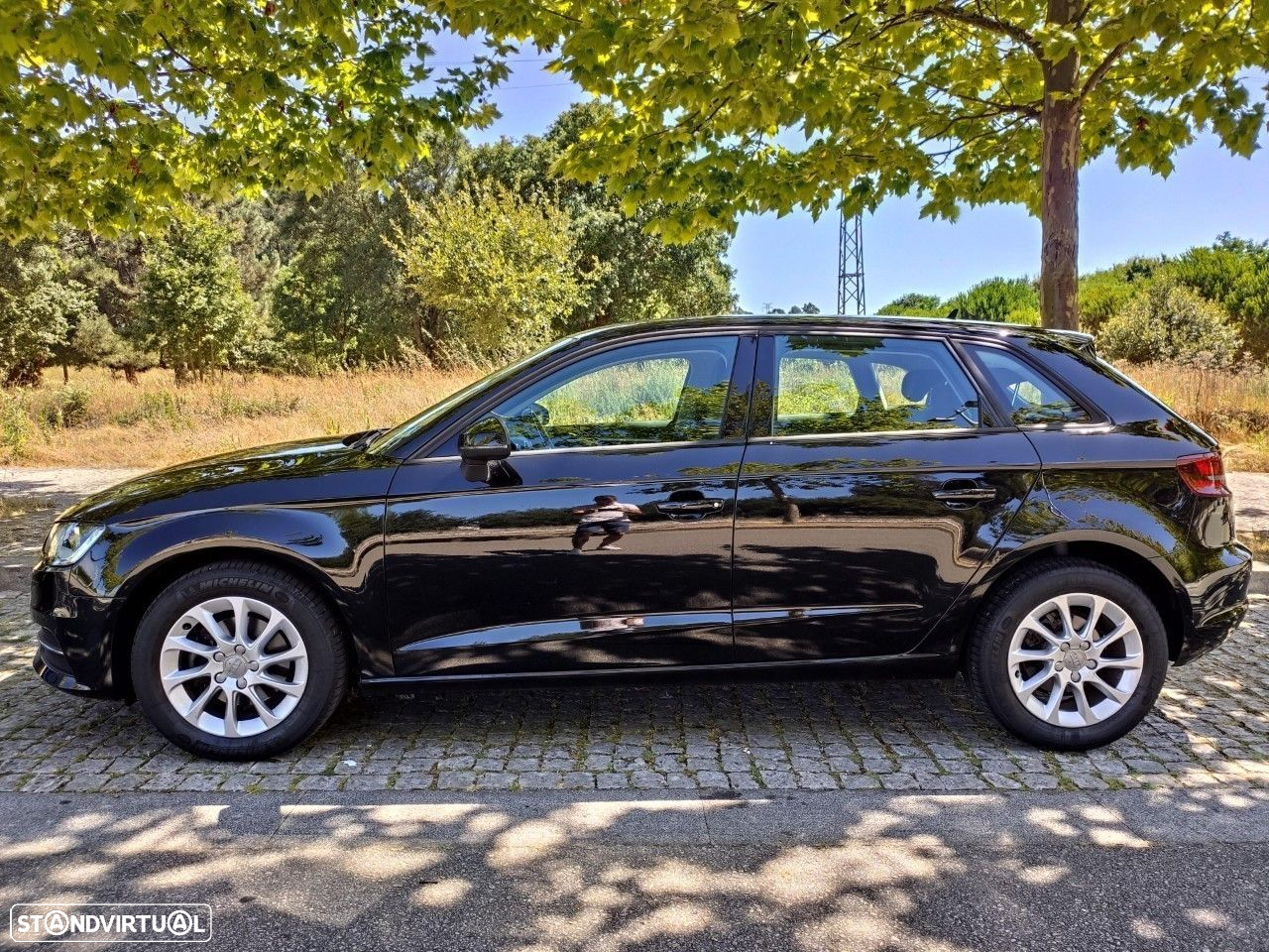 Audi A3 Sportback 1.6 TDI Attraction - 3