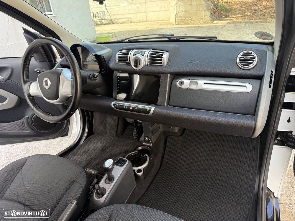 Smart ForTwo Coupé 0.8 cdi Passion 54 Softouch - 9