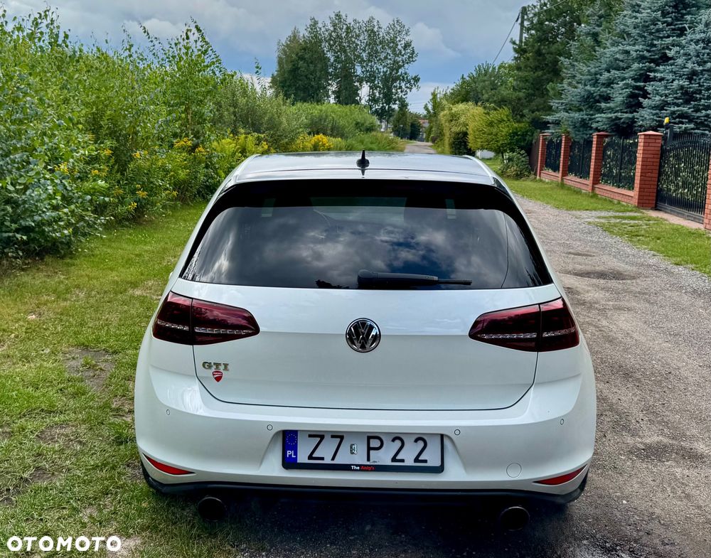 Volkswagen Golf 2.0 TSI BMT GTI DSG - 16