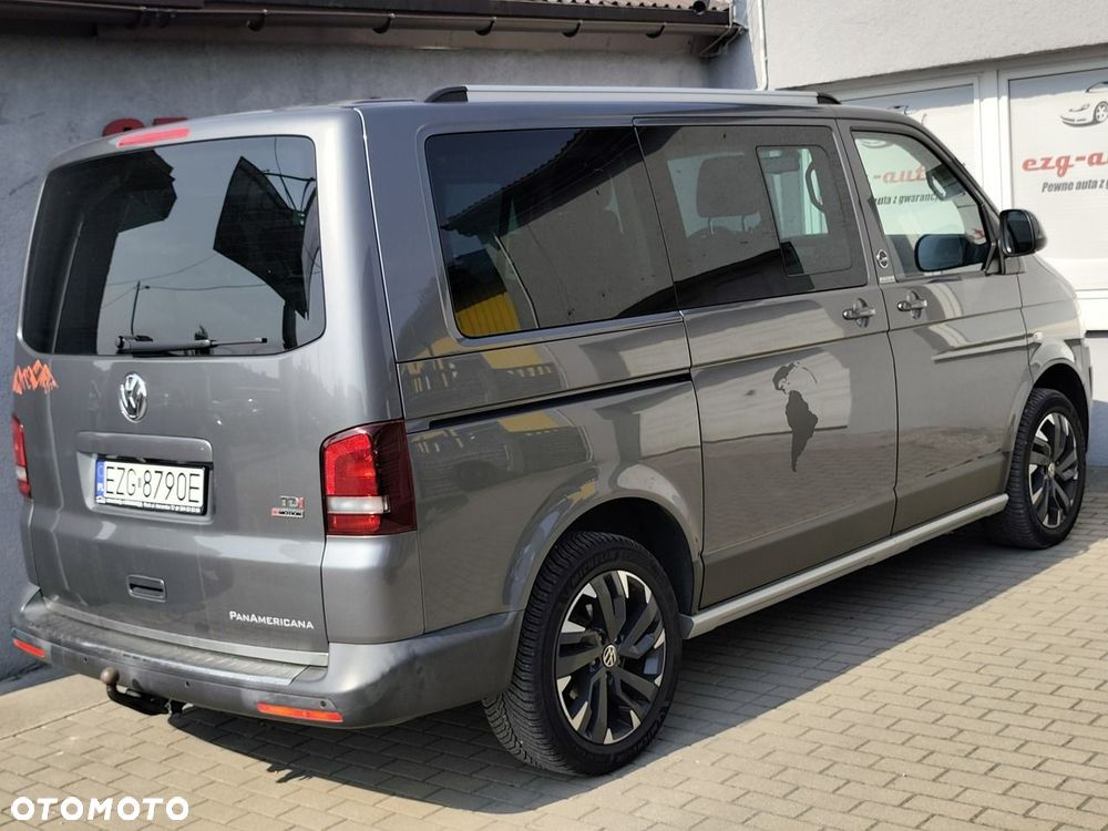 Volkswagen Multivan - 10