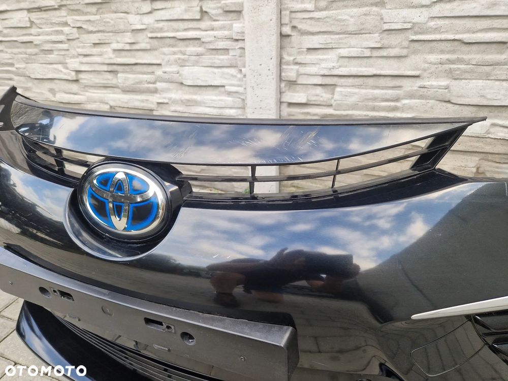 Zderzak Toyota Mirai - 3