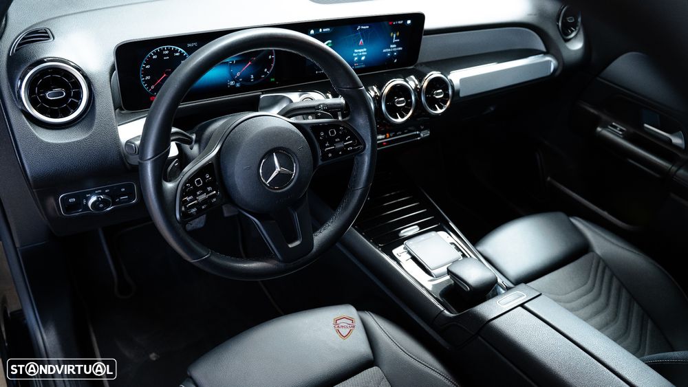 Mercedes-Benz GLB 180 d - 12