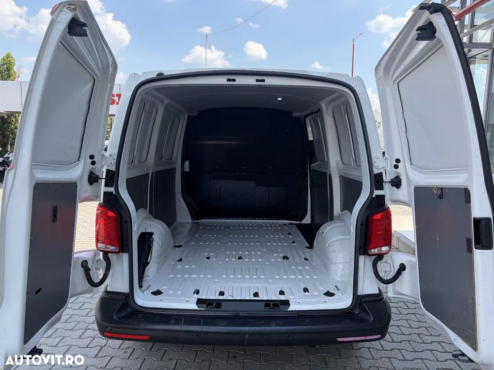 Volkswagen transporter - 11
