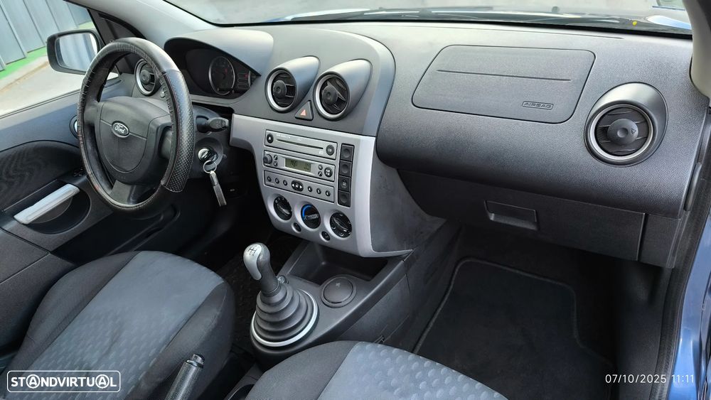 Ford Fiesta 1.25 Connection - 24