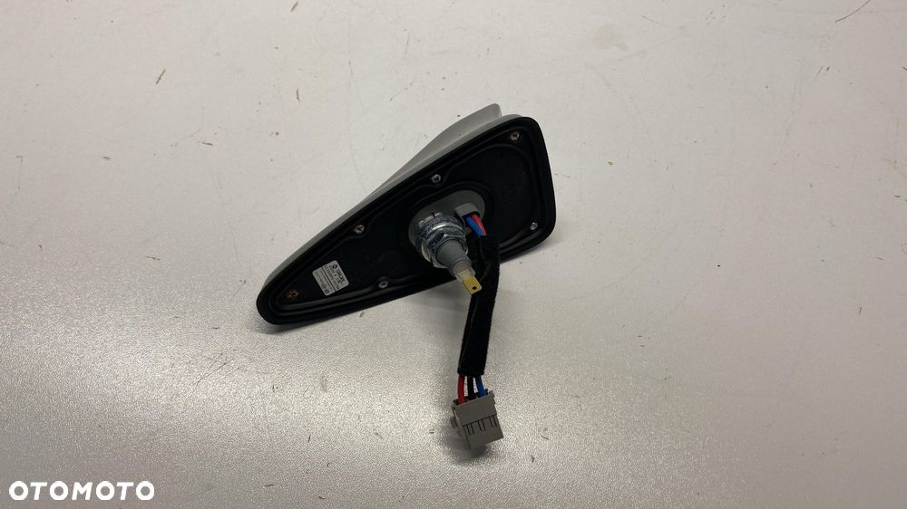 KIA OPTIMA IV ANTENA DACHOWA GPS PŁETWA REKIN C3S 15-19 - 2