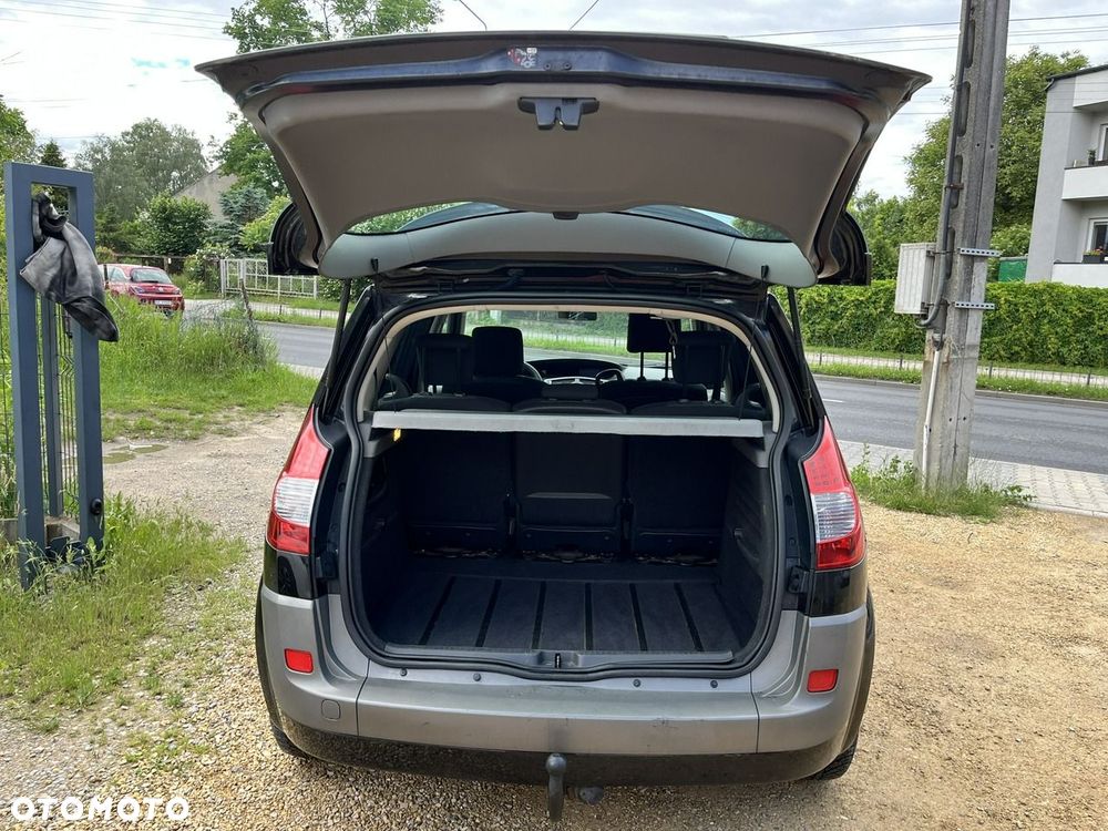Renault Scenic - 19