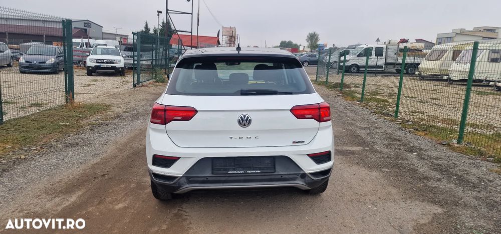 Volkswagen T-ROC 2.0 TDI 4Mot DSG Design - 8