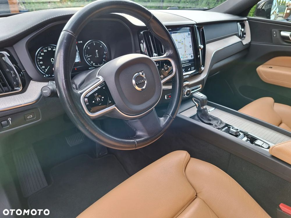 Volvo Xc60 2019 photo 5
