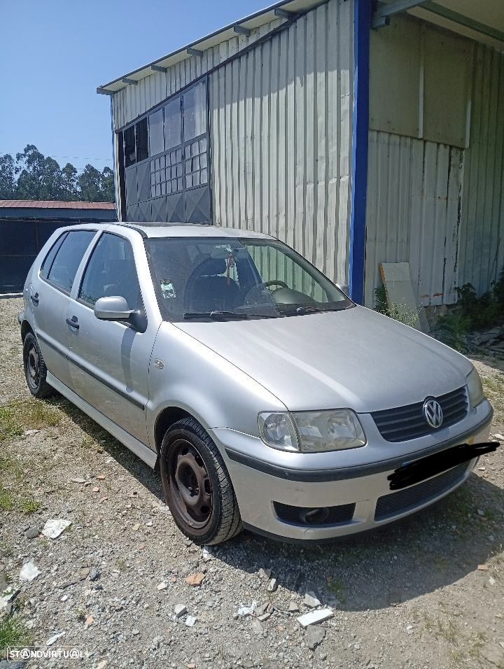 VW Polo 1.0 Confortline - 9