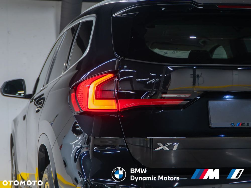 BMW X1 sDrive18i xLine - 11