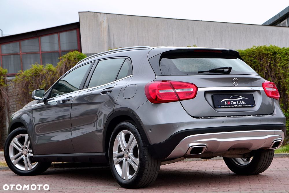 Mercedes-Benz GLA 200 Style - 7