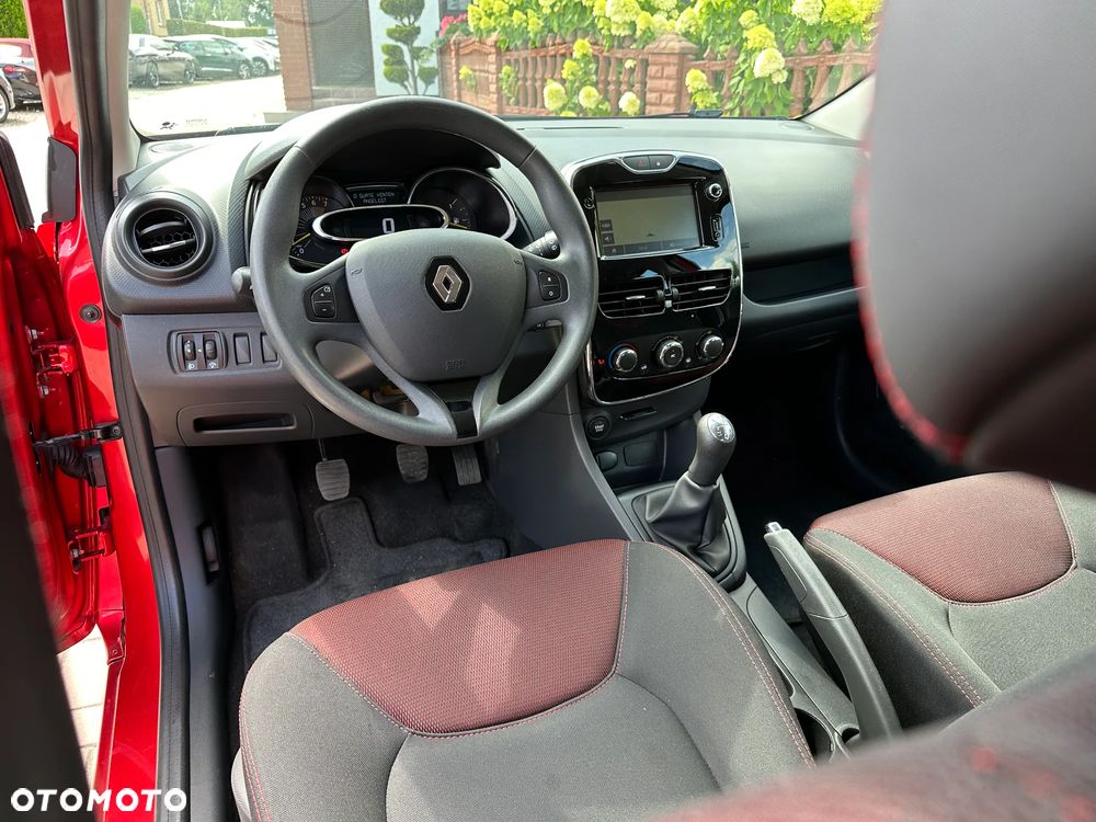 Renault Clio - 7