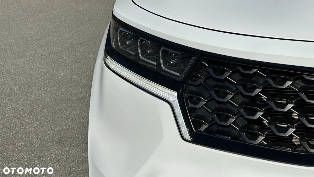 Kia Sorento - 9