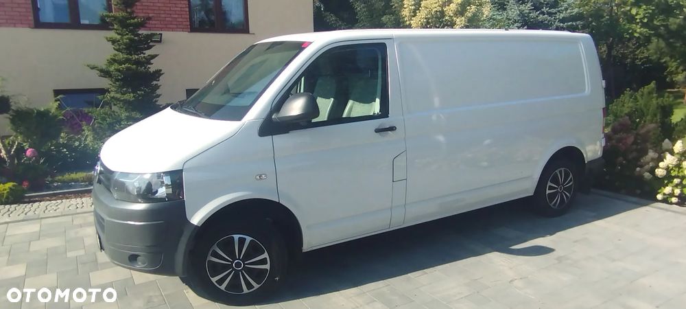 Volkswagen T5 - 2