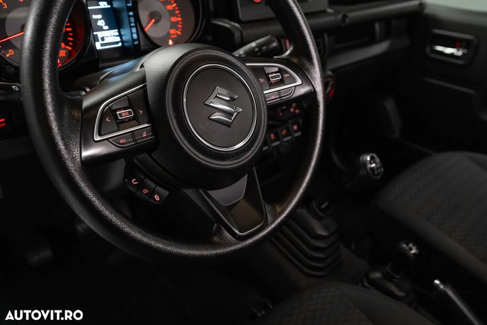 Suzuki Jimny 1.5 ALLGRIP Cool - 29