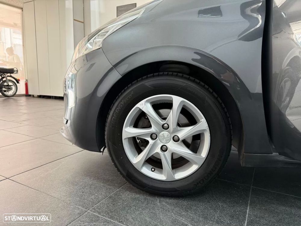 Peugeot 208 1.4 HDi Active - 18