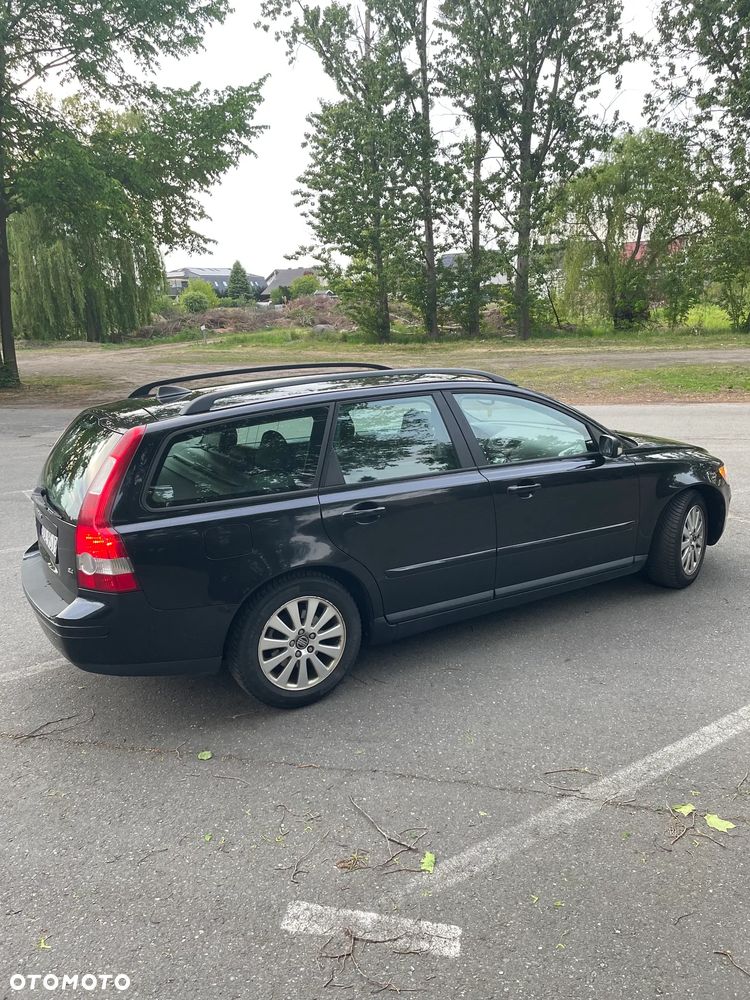 Volvo V50 2.4 Momentum - 4