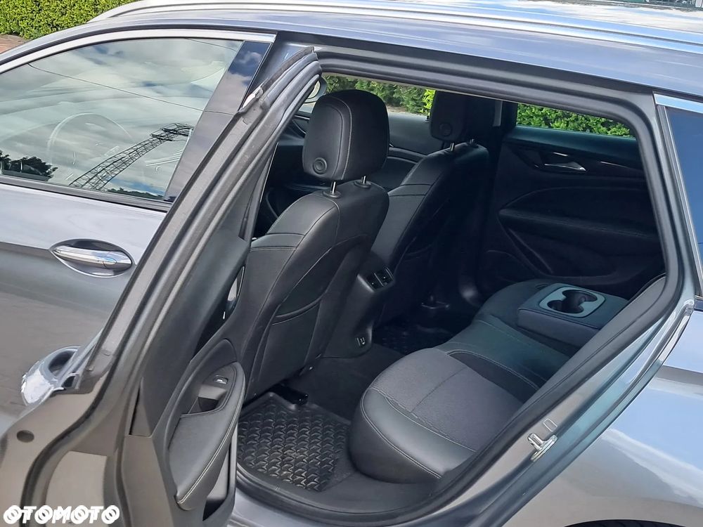 Opel Insignia 2.0 BiTurbo 4x4 Business Innovation - 19