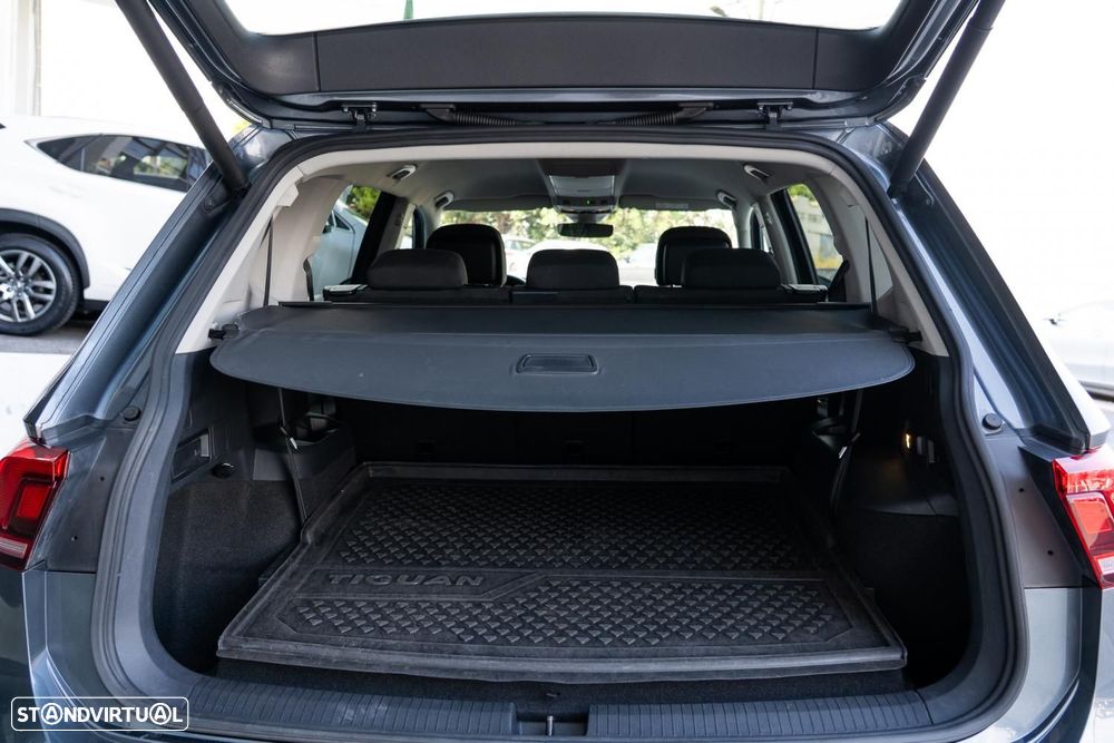 VW Tiguan Allspace 2.0 TDI Confortline DSG - 15