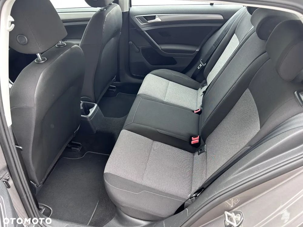 Volkswagen Golf 1.6 TDI Trendline - 17