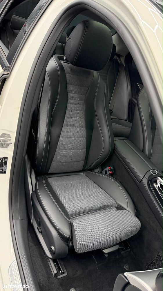 Mercedes-Benz E 220 d 9G-TRONIC - 26