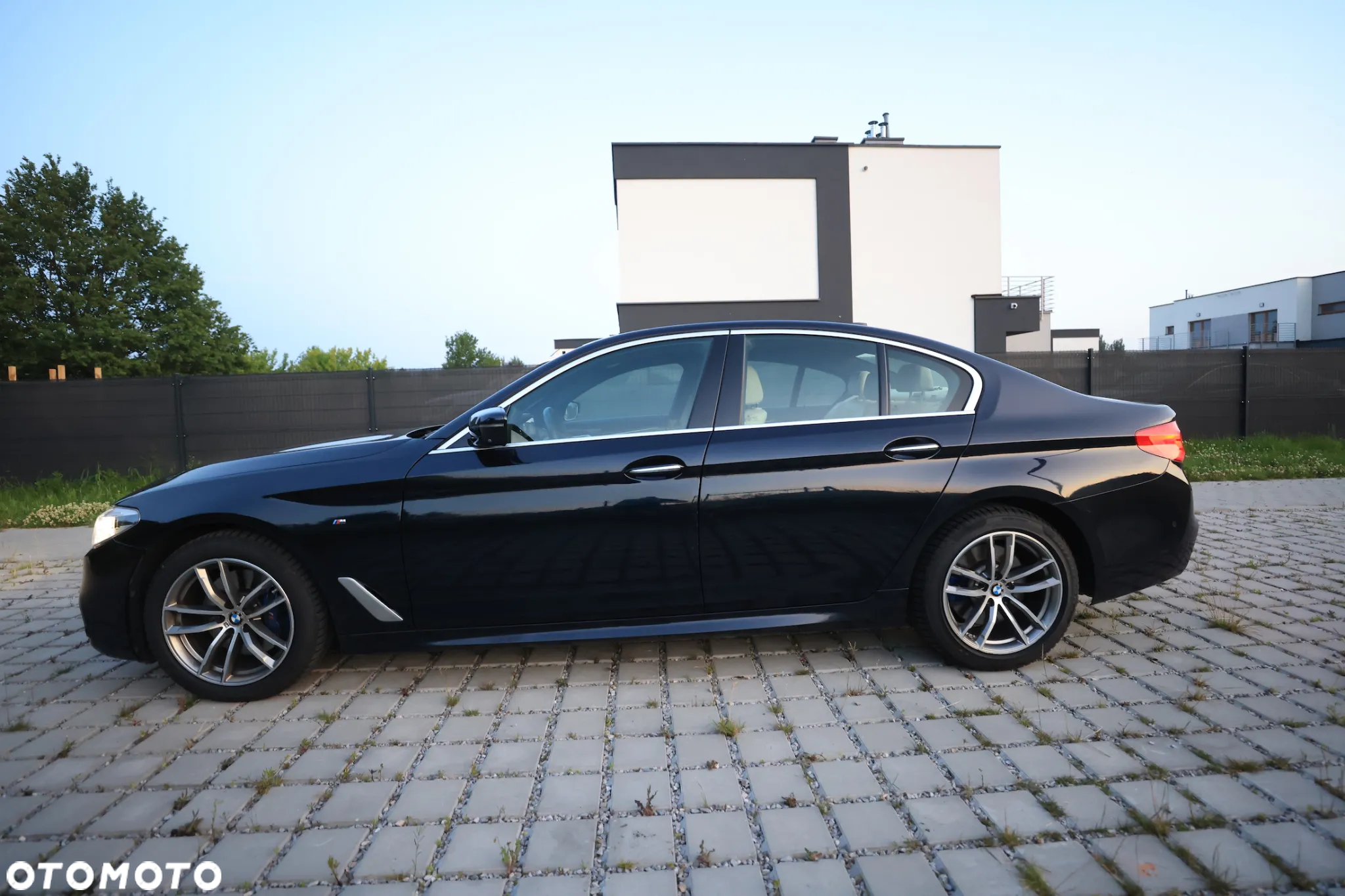 BMW Seria 5 530i xDrive GPF M Sport sport - 4