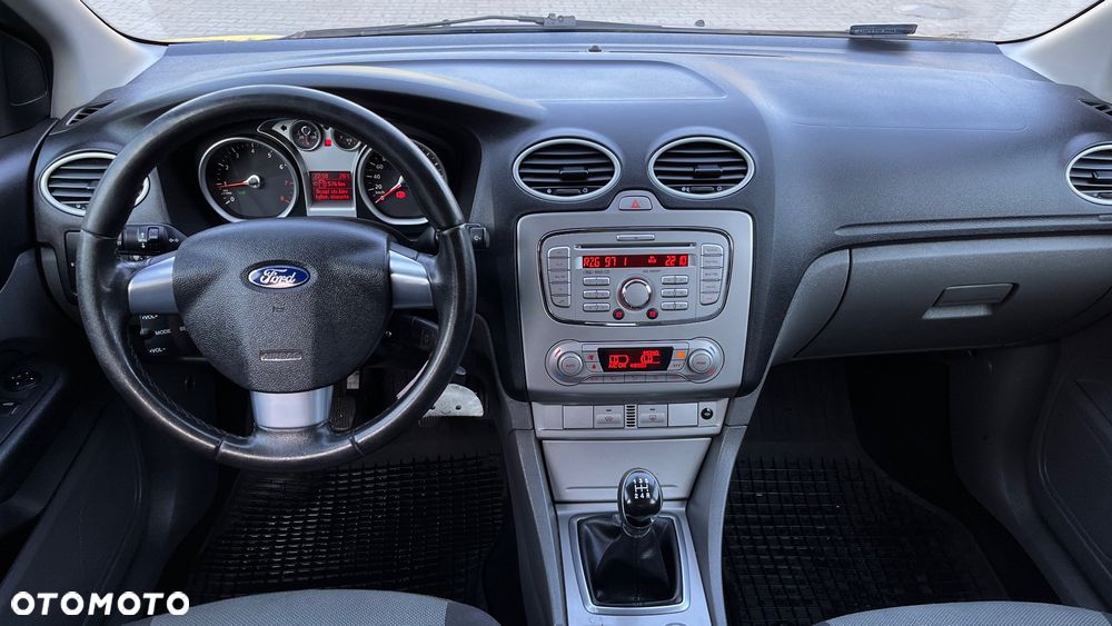 Ford Focus 1.6 Platinium X - 11