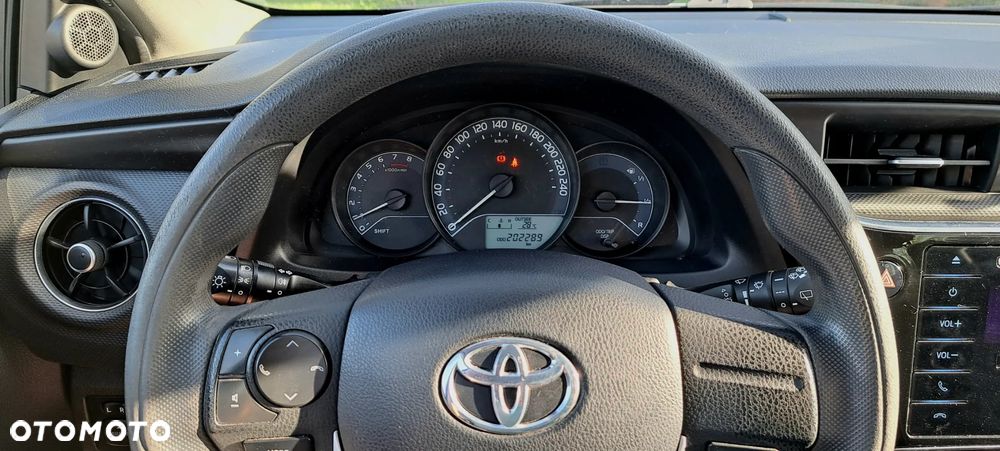 Toyota Auris 1.6 Active - 19