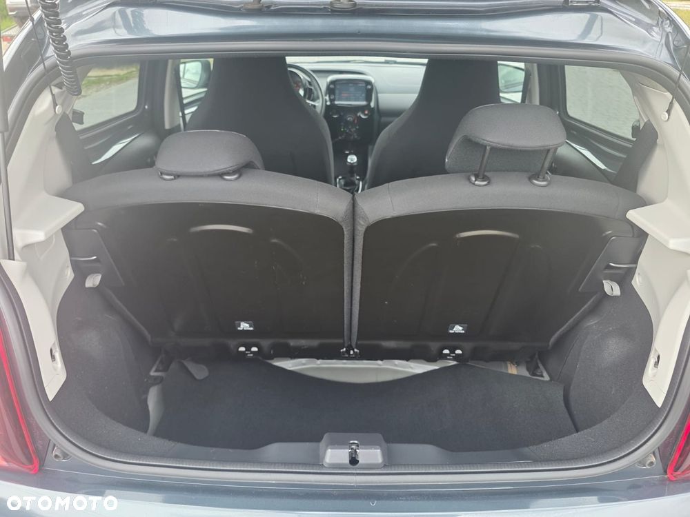 Peugeot 108 - 24