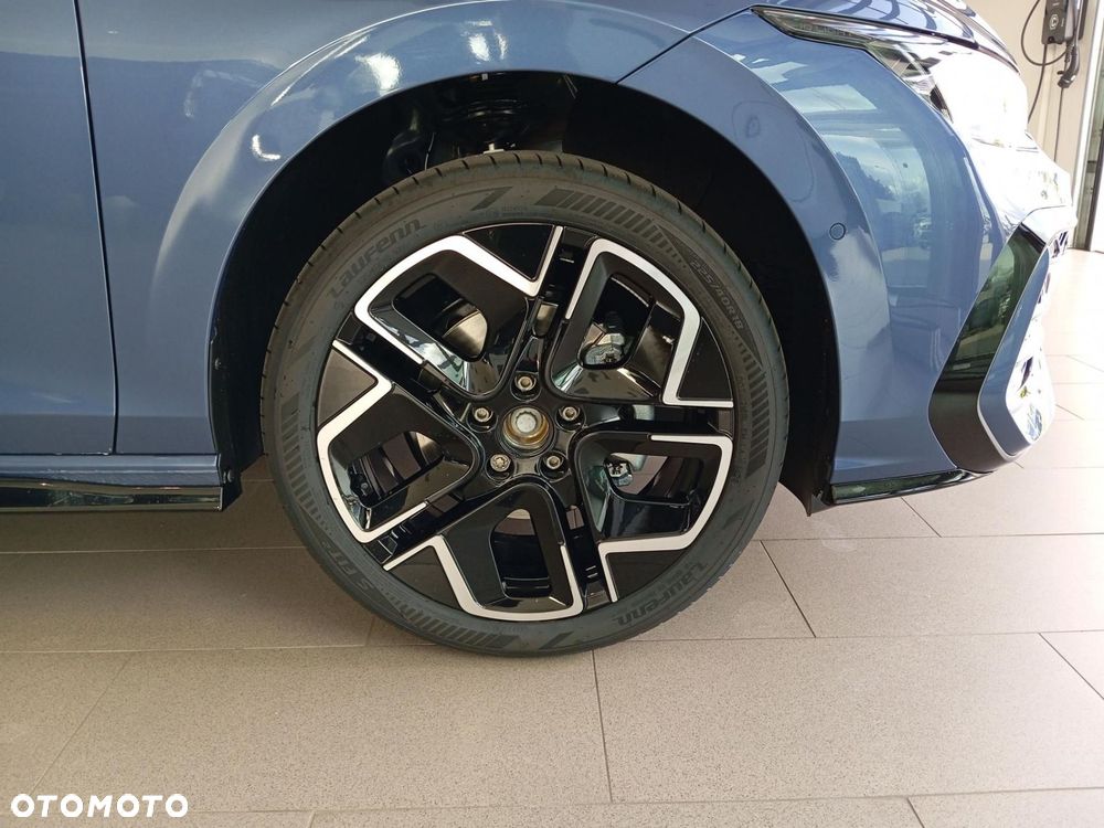 Volkswagen Golf - 20