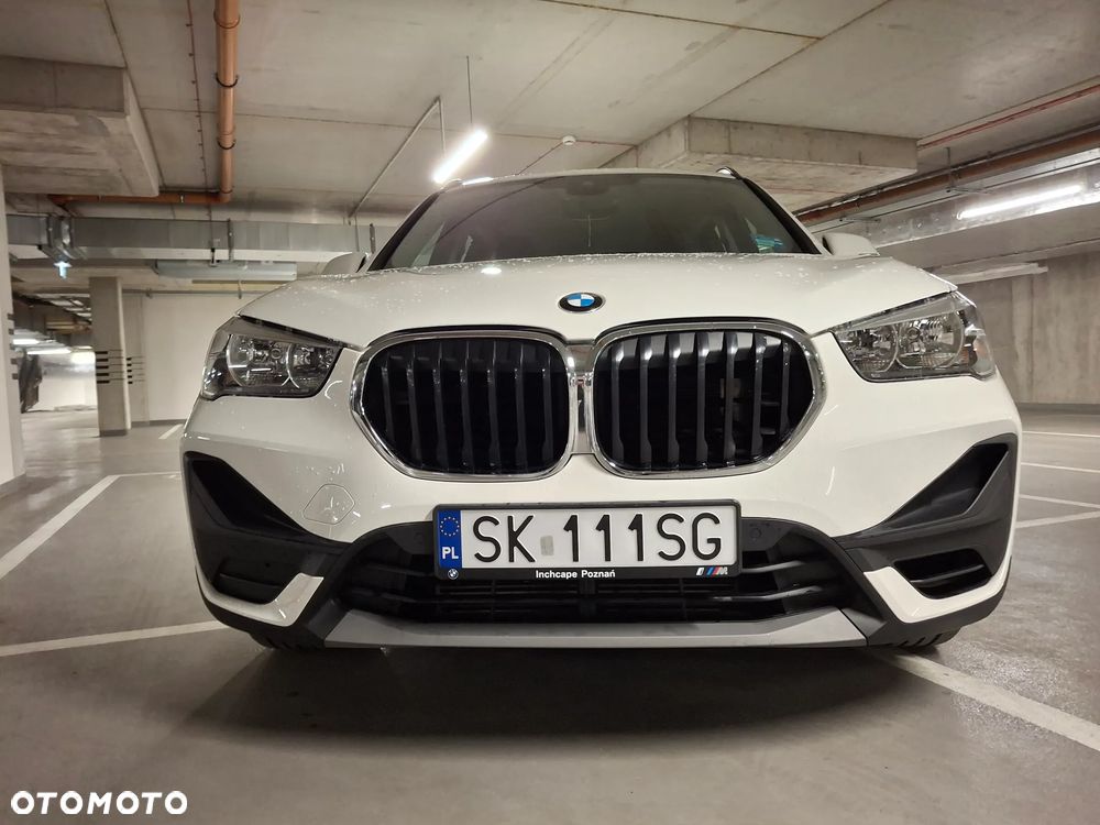 BMW X1 sDrive18i xLine - 12