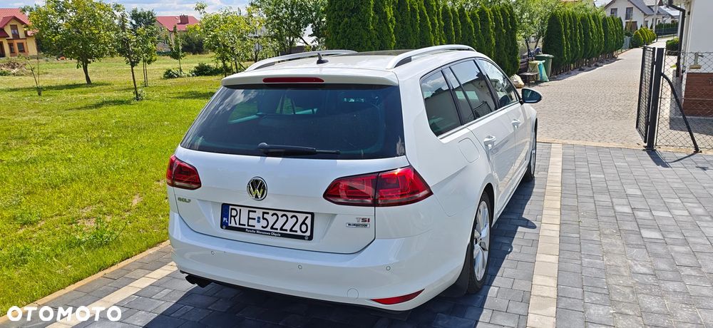 Volkswagen Golf - 5