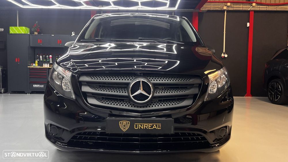 Mercedes-Benz Vito Extra-Longa Aut. SHUTTLE - 12