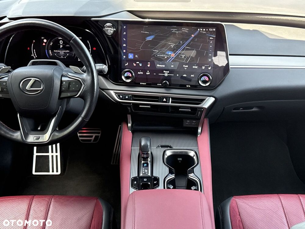 Lexus RX - 21