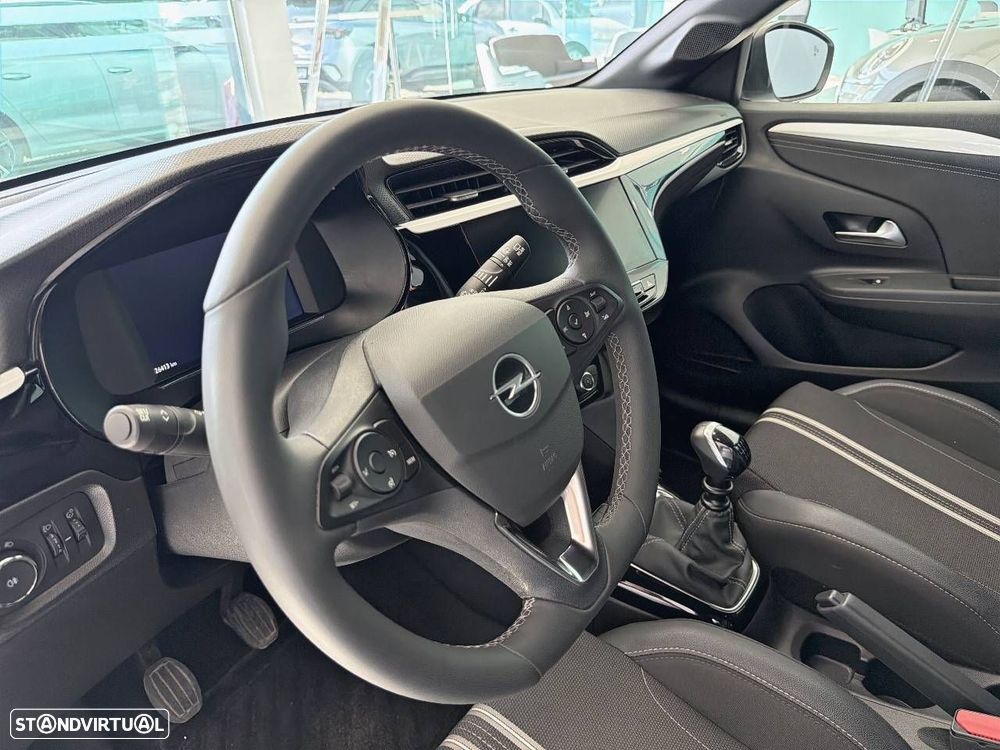 Opel Corsa 1.2 T GS - 11
