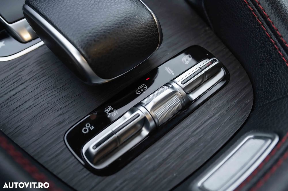 Mercedes-Benz GLE - 28