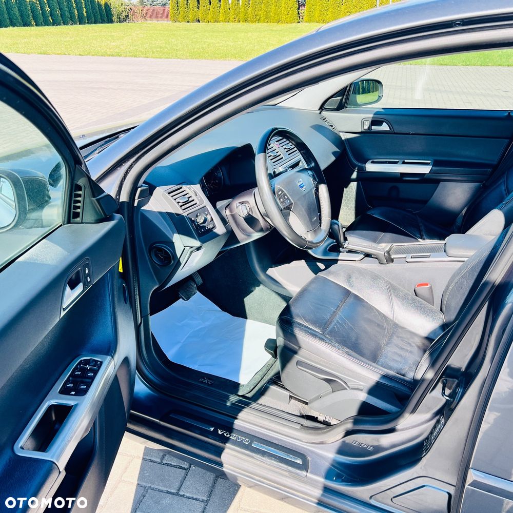 Volvo V50 D5 DPF Edition - 9