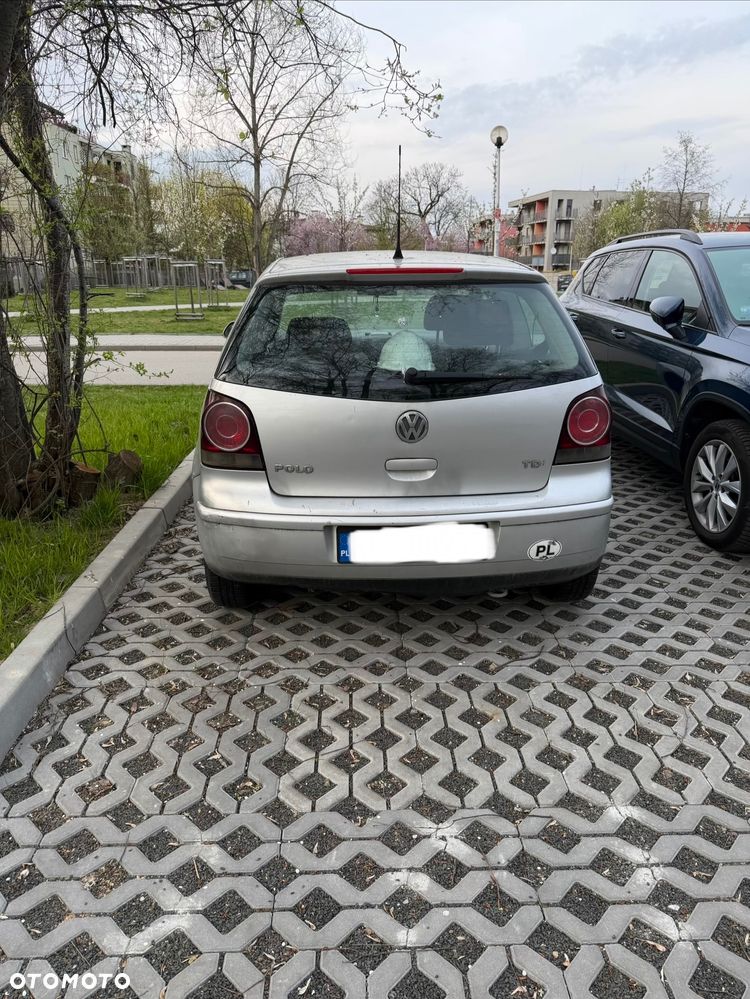 Volkswagen Polo 1.4 TDI Comfortline - 4