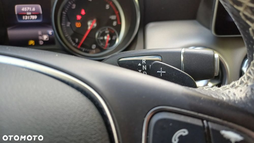 Mercedes-Benz GLA 220 d 4Matic 7G-DCT StreetStyle - 30