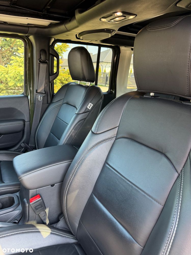 Jeep Wrangler Unlimited GME 2.0 Turbo Sport - 6