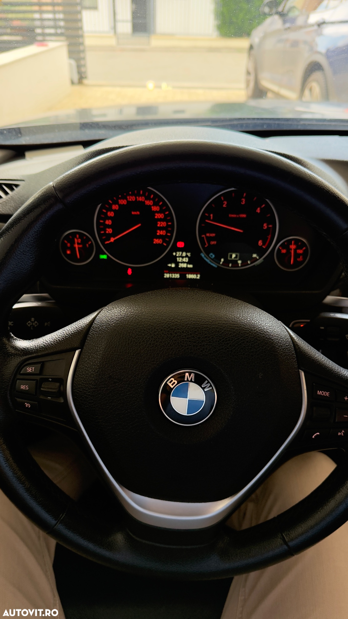 BMW Seria 3 - 10